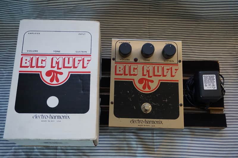 Electro-Harmonix Big Muff Pi Distortion / Sustainer 2000's - EC3003-A image 1