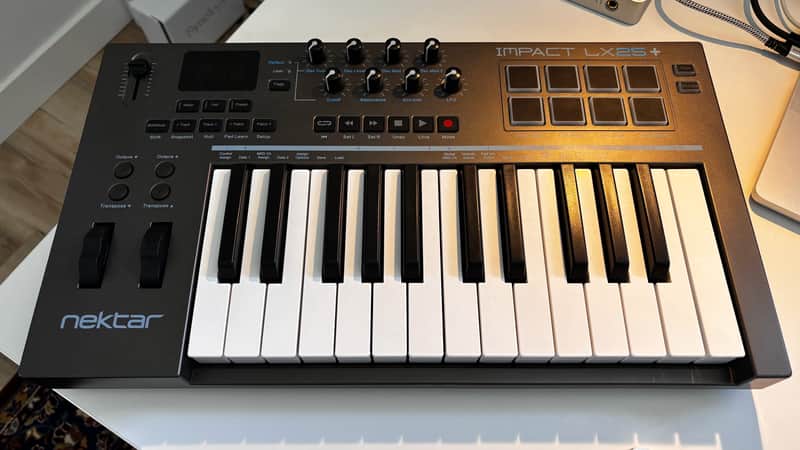 Nektar Impact LX25+ USB MIDI Keyboard Controller 2016 - 2021 - Black image 1