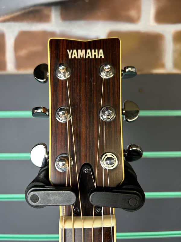 Yamaha LW-15C Natural Satin Electro Acoustic Guitar | Reverb