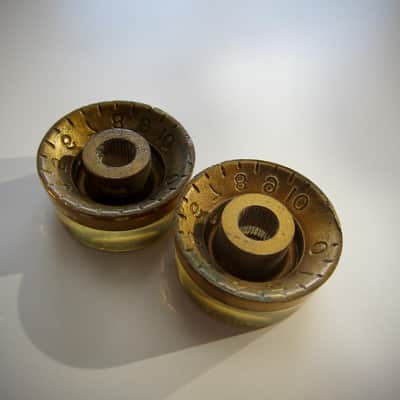 Gibson Les Paul Standard & Junior Speed Knobs Authentic Vintage Part Circa 1953-1955 Gold image 4