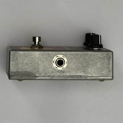 DYTONE Guitar Synth distortion pedal image 3