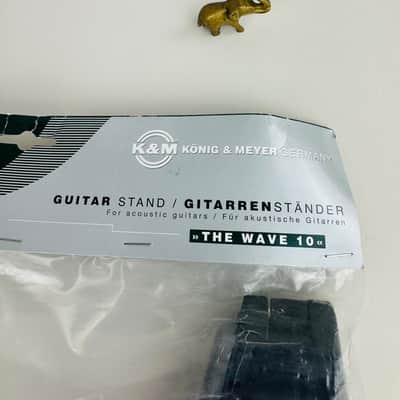 K&M 17591 "Wave 10" Acoustic Guitar Stand image 2