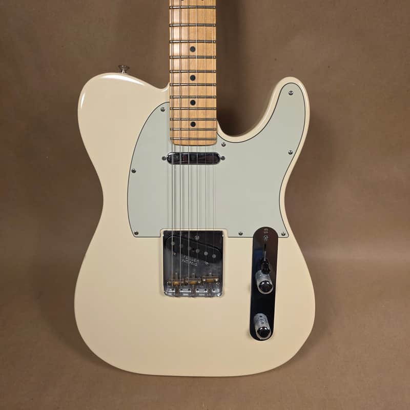Fender American Special Telecaster with Maple Fretboard 2010 - 2018 - Olympic White image 1