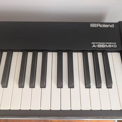 Roland A-88 MKII MIDI Keyboard Controller 2020 - Present - Black image 2