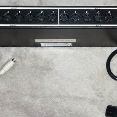 MOTU MIDI Express XT 8x8 MIDI Interface Patchbay SMPTE Mac/Windows 16 Preset Excellent image 2