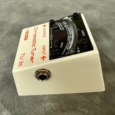 Boss TU-3S Chromatic Tuner image 5