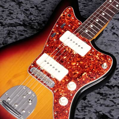 FENDER USA American Vintage '62 Jazzmaster 3-Color Sunburst [V159176] (07/28) image 11