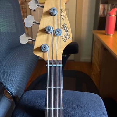 Fender Vintera II '60s Jazz Bass with Rosewood Fretboard 2023 - Present - Lake Placid Blue image 4