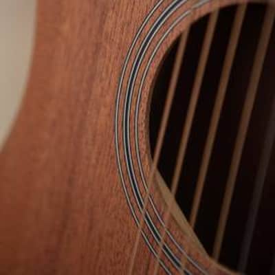 Guild TRAVEL MH - Travel Acoustic Guitar - Natural image 9
