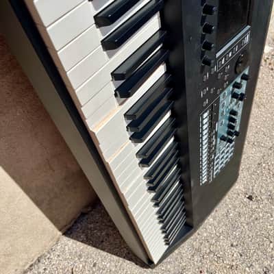 Roland Fantom 8 88-Key Workstation Keyboard 2019 - Present - Black image 6