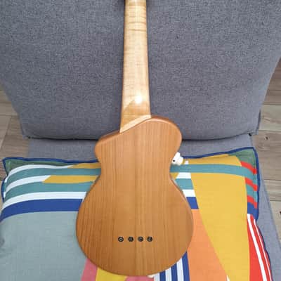 Ukulélé Soprano Electro CIPOLLINO Bild 10