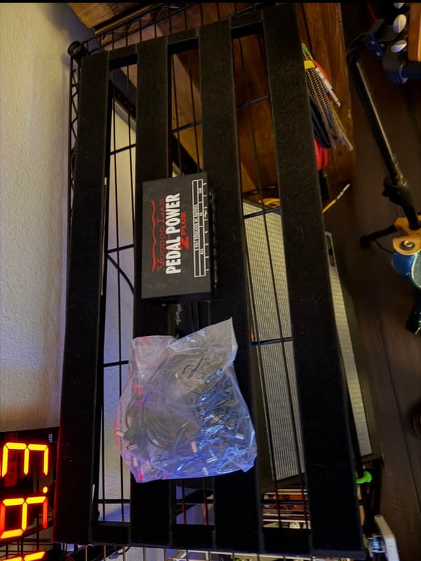 Voodoo Lab Pedal power 2