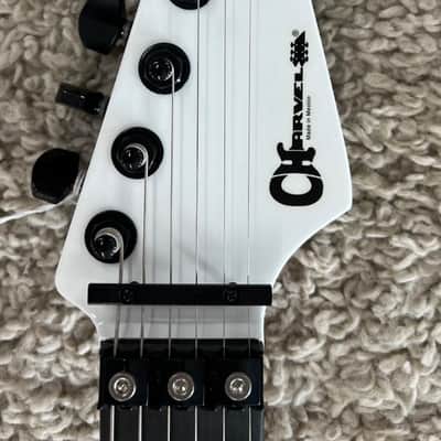 Mint Charvel Pro-Mod Plus So-Cal® SC1 Style 1 HH FR EB, Ebony Fingerboard, Snow White image 5