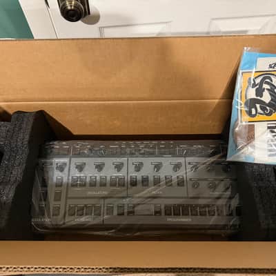 Oberheim OB-X8 Desktop 8-Voice Synthesizer 2022 - Present - Black with Wood Sides image 7