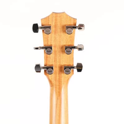 Taylor 212ce Plus Grand Concert Acoustic-Electric Natural image 9