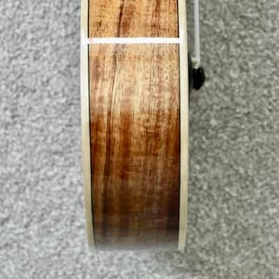Big Island Ukulele Co Solid Golden Koa Concert Ukulele KX-CTG  W/ Carrying Case image 7