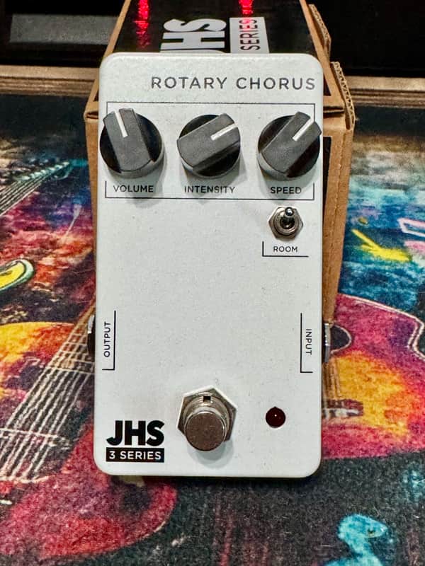 JHS 3 Series Rotary Chorus 2025 - Present - White image 1