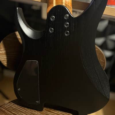 Legator Ghost G8FP Black with Seymour Duncan Blackouts 8 String image 9