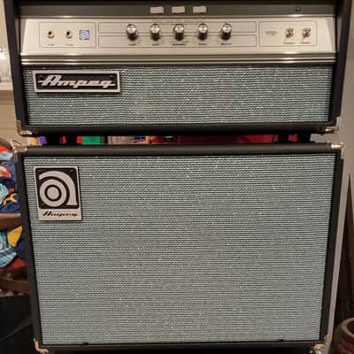 Ampeg SVT-112AV Classic Series 300-Watt 1x12" Bass Speaker Cabinet image 1