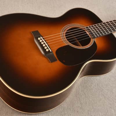 Martin 000-28EC Eric Clapton Sunburst #2945019 — Acoustic Guitar image 3