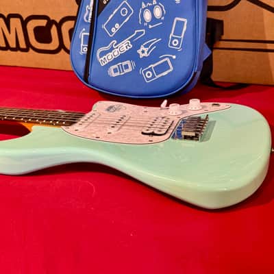 Mooer Guitars MLT10( Travel/ Short Scale )  CANDY BLUE 2025 Super Light 2,5Kg image 14