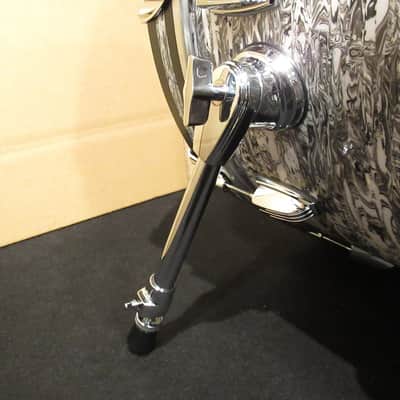 Ludwig L84233AXWAWC [Classic Maple 3pc Drum Kit - White Abalone Limited Edition -] [2024 limited color/Limited to 85 units worldwide] image 9