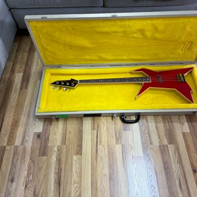 Dusty Hill of ZZ Top Owned Custom Hamiltone Civil Defense Bass Guitar imagen 8