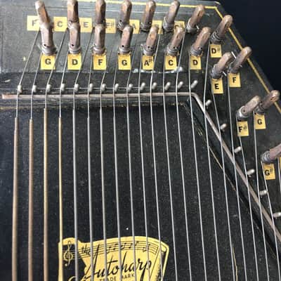 Vintage Oscar Schmidt Autoharp Black image 6
