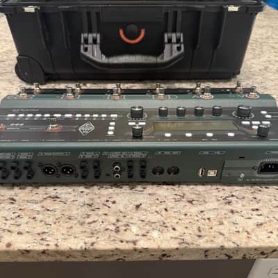 Kemper Amps Profiler Stage 2019 - 2025 w/ rolling case and mission expression pedal image 2