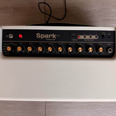Positive Grid Spark 40 40W Modeling Guitar Amp – Pearl White image 2