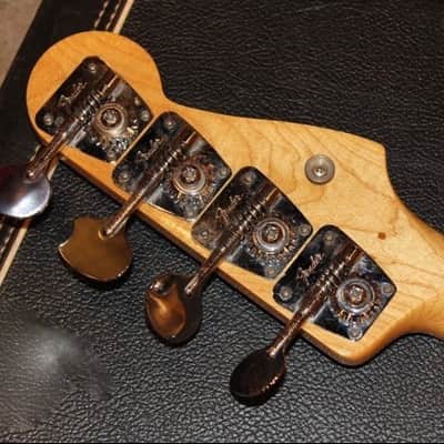 Left Handed Fender Precision Bass 1965 Sunburst image 11