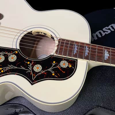 NEW Gibson SJ-200 Standard - Classic White - Authorized Dealer - 5.4 lbs - G07421 image 2