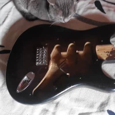 Stratocaster Ash Body SSS Incl Pickguard and Hardware image 2
