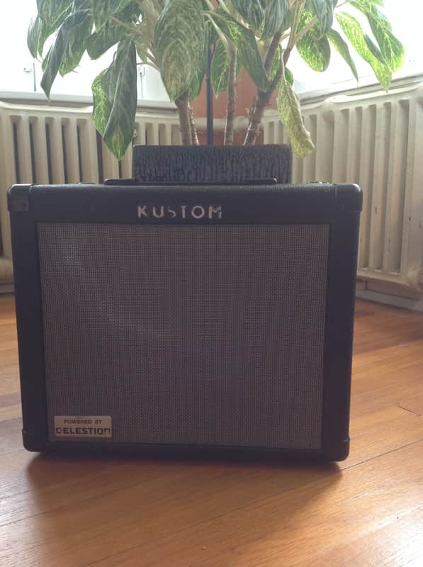 Kustom KBA30 30 Watt MOS-FET Bass Amplifier image 1