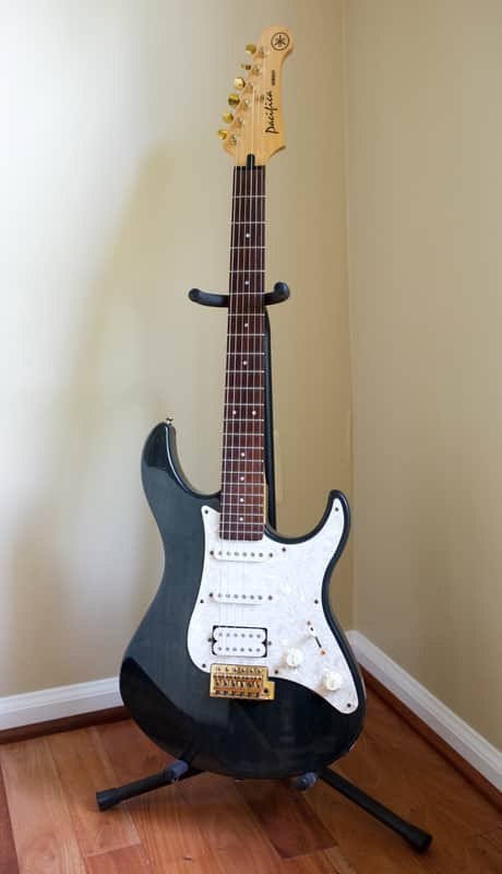 Yamaha Pacifica 312 electric guitar | Reverb