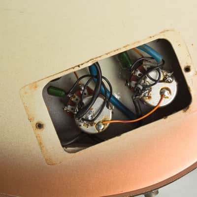 Danelectro  Longhorn Guitarlin Model 4123 Semi-Hollow Body Electric Guitar (1965), ser. #1025 image 13