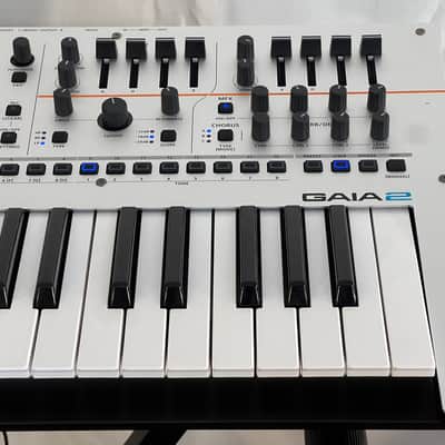 Roland Gaia 2 37-Key 22-Voice Synthesizer 2023 - Present - Silver + Original PSU image 5