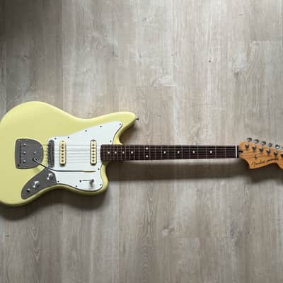 Fender Player II Jaguar 2024 - Present - Hialeah Yellow image 2