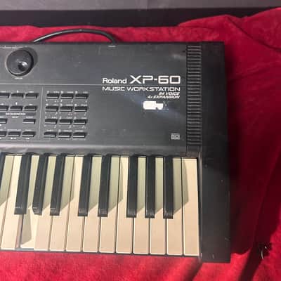Roland XP-60 61-Key 64-Voice Music Workstation Keyboard 1998 - 2003 - Black image 3