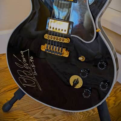Gibson B. B. King Personally Autographed Gibson ES-355 “Lucille” 1993 - Classic, elegant Ebony finish with all-gold hardware image 10