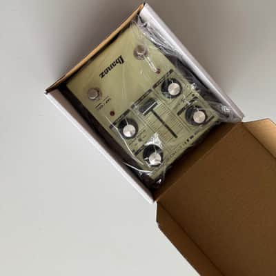 Ibanez ES3 Echo Shifter | Reverb