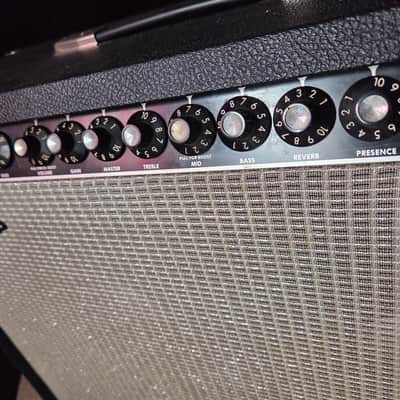 Fender Twin Reverb II 2-Channel 105-Watt 2x12" Guitar Combo 1983 - 1986 - Black image 4