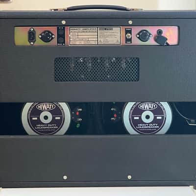 Hiwatt Custom Studio Stage MKIII 20/40W 2x12 Combo image 2