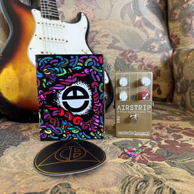 Catalinbread Airstrip Console Pre Gold’N White Limited Edition image 7