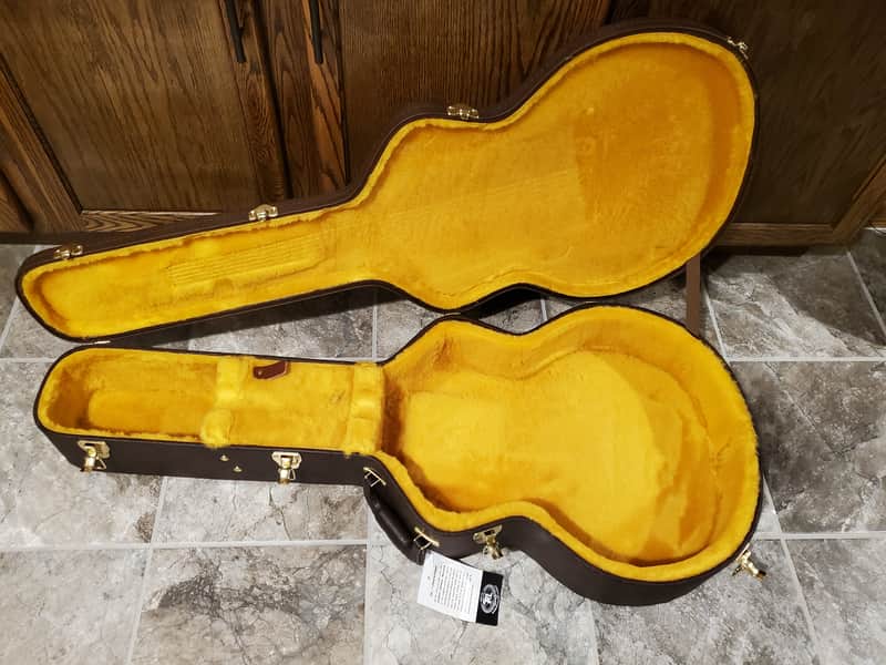 Gibson Noel Gallagher J-150 or SJ-200 Brown Leather Acoustic Case 2021 image 1