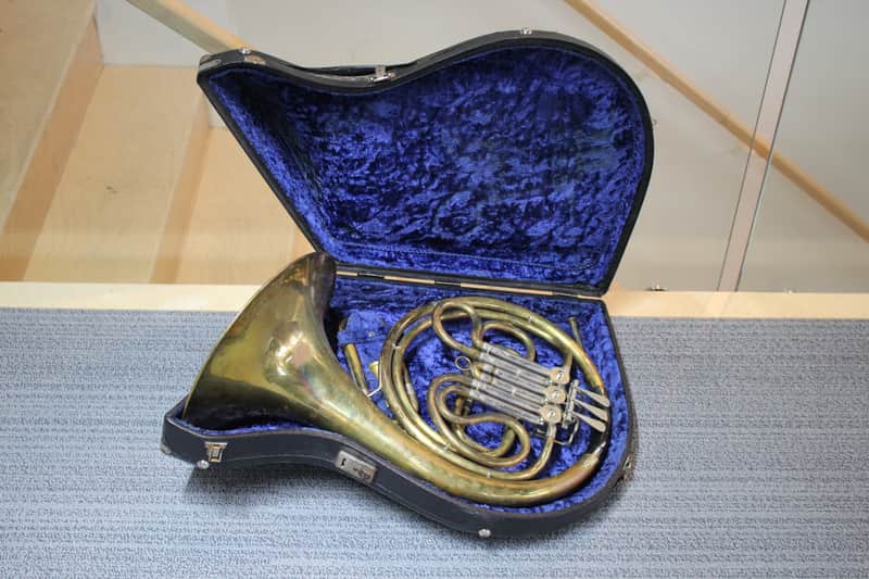 Antique F. X. Hüller French Horn image 1