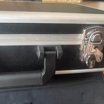 Arturia MicroFreak 25-Key Algorithmic Synthesizer with DECKSAVER AND HARD CASE image 11