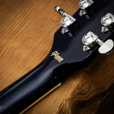 Gibson Guitars - 2018 Custom Shop Les Paul Standard - P-90s M2M - Brunswick Blue Sparkle - Used image 18