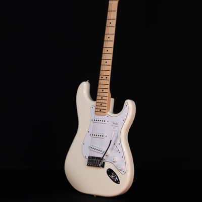 Fender Standard Stratocaster, Maple FB, Olympic White image 6