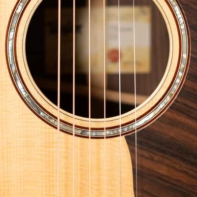 Taylor 814e Grand Auditorium Acoustic/Electric Guitar with Hardshell Case - Used image 10